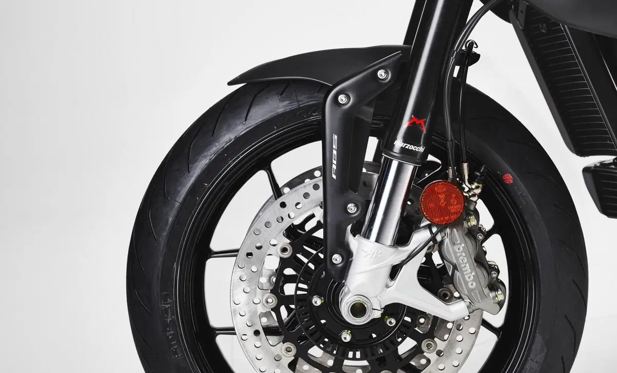 MV Agusta Dragster 800 Dragster 800 Rosso (2021 - 23) (12)