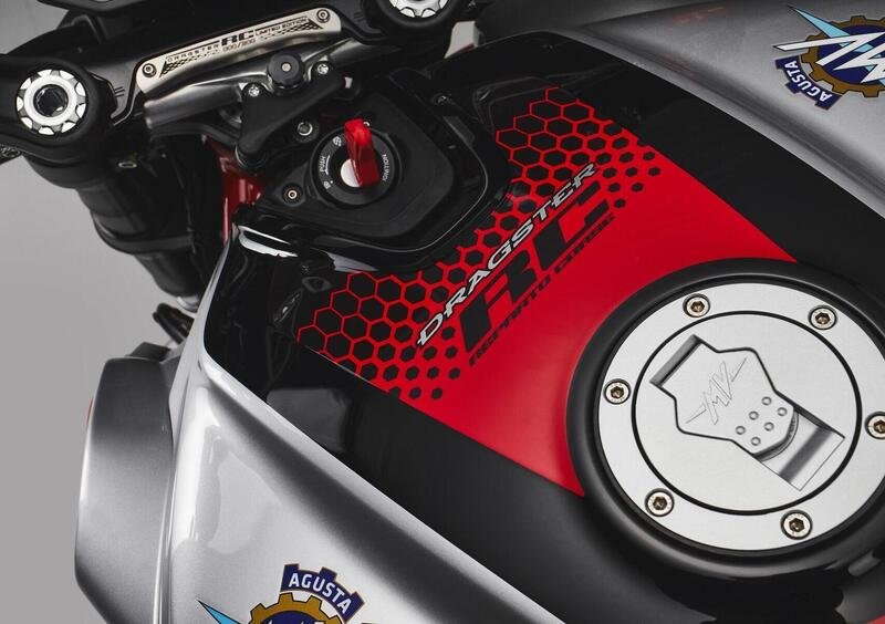 MV Agusta Dragster 800 Dragster 800 RC SCS (2021 - 22) (14)