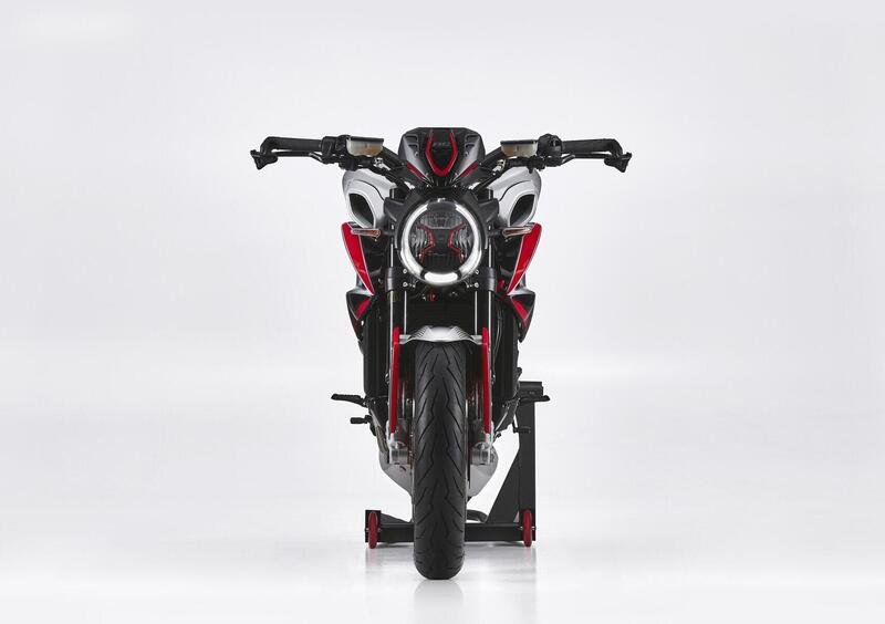MV Agusta Dragster 800 Dragster 800 SCS RC (2021 - 22) (8)