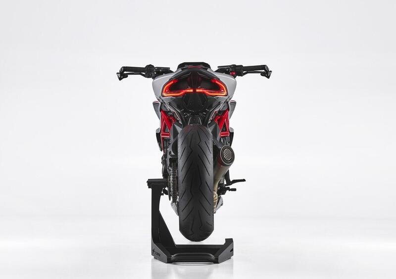 MV Agusta Dragster 800 Dragster 800 SCS RC (2021 - 22) (4)