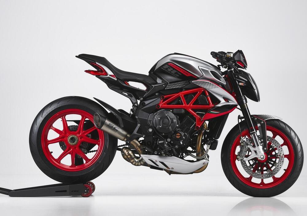 MV Agusta Dragster 800 RC SCS (2021 - 22) (2)