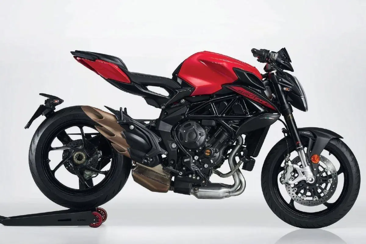 MV Agusta gamma Brutale 800 m.y. 2021: sono tre le versioni (2)