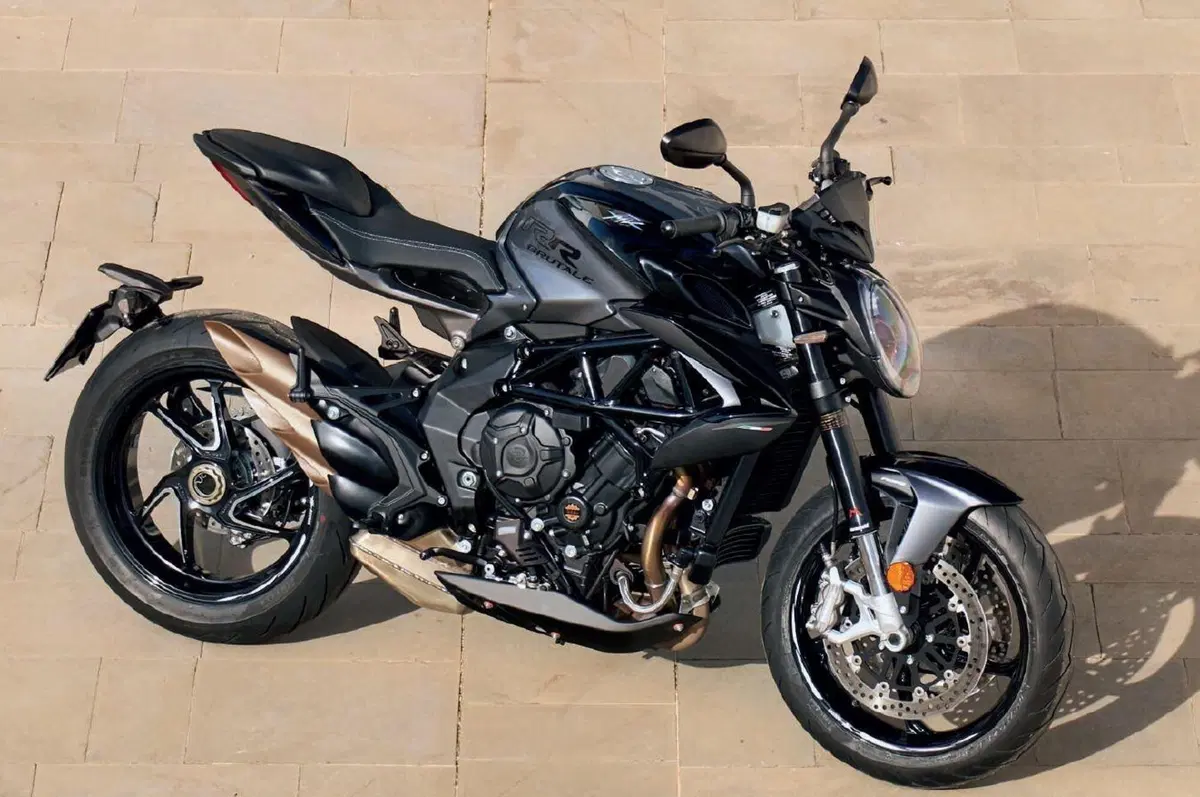 MV Agusta gamma Brutale 800 m.y. 2021: sono tre le versioni (6)