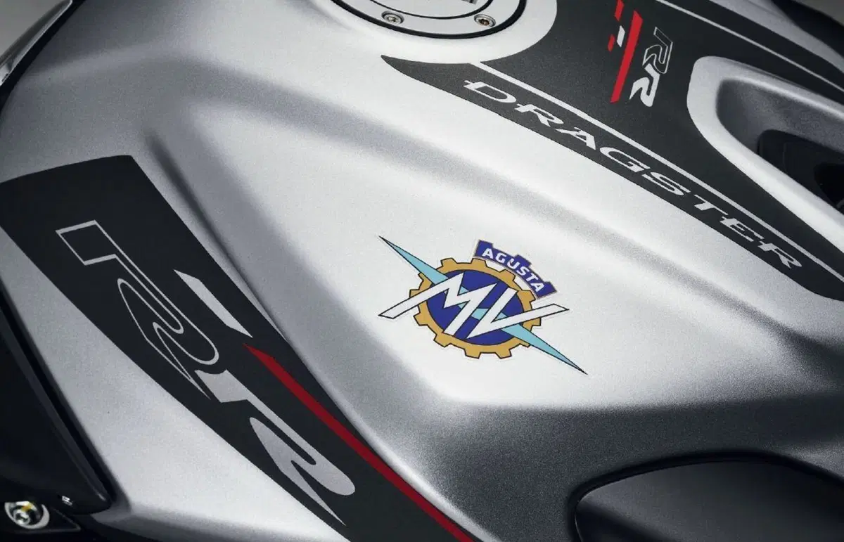 MV Agusta Dragster 800 m.y. 2021: quattro le versioni (6)