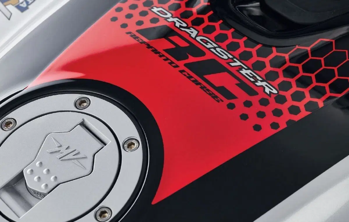 MV Agusta Dragster 800 m.y. 2021: quattro le versioni (6)