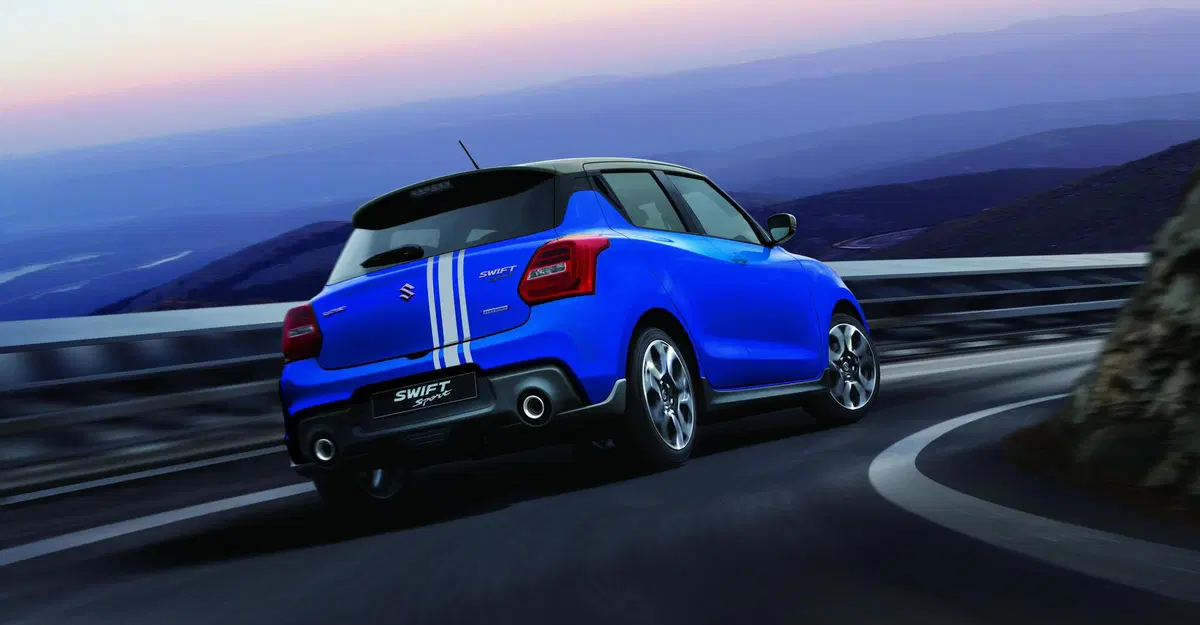 Suzuki dedica una Swift Sport Hybrid a Joan Mir (2)