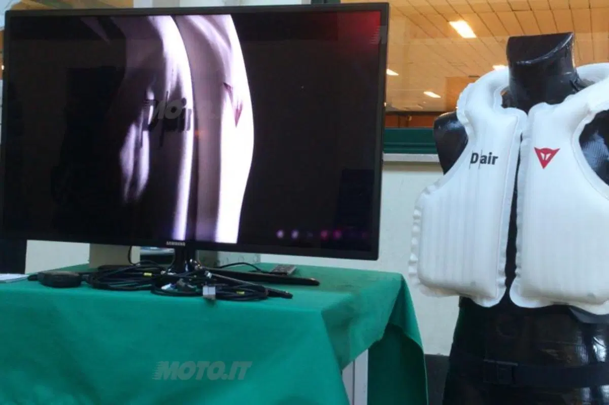 Show Room Dainese al Circolo Due Ponti di Roma (2)