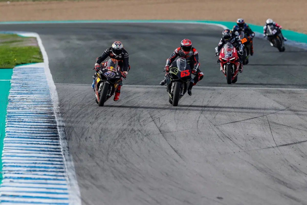 MotoGP. Piloti Ducati al completo sulla Panigale V4 [GALLERY] (16)