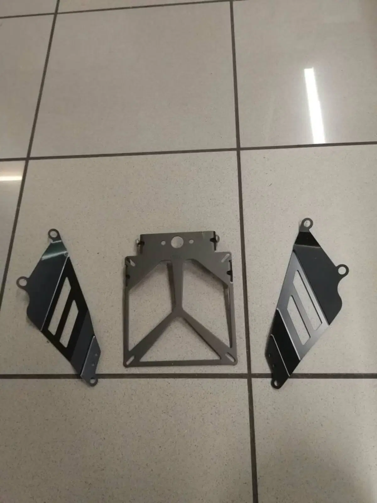 PORTA TARGA HONDA CBR 600/1000 RR '04/'05 Bergamaschi (2)
