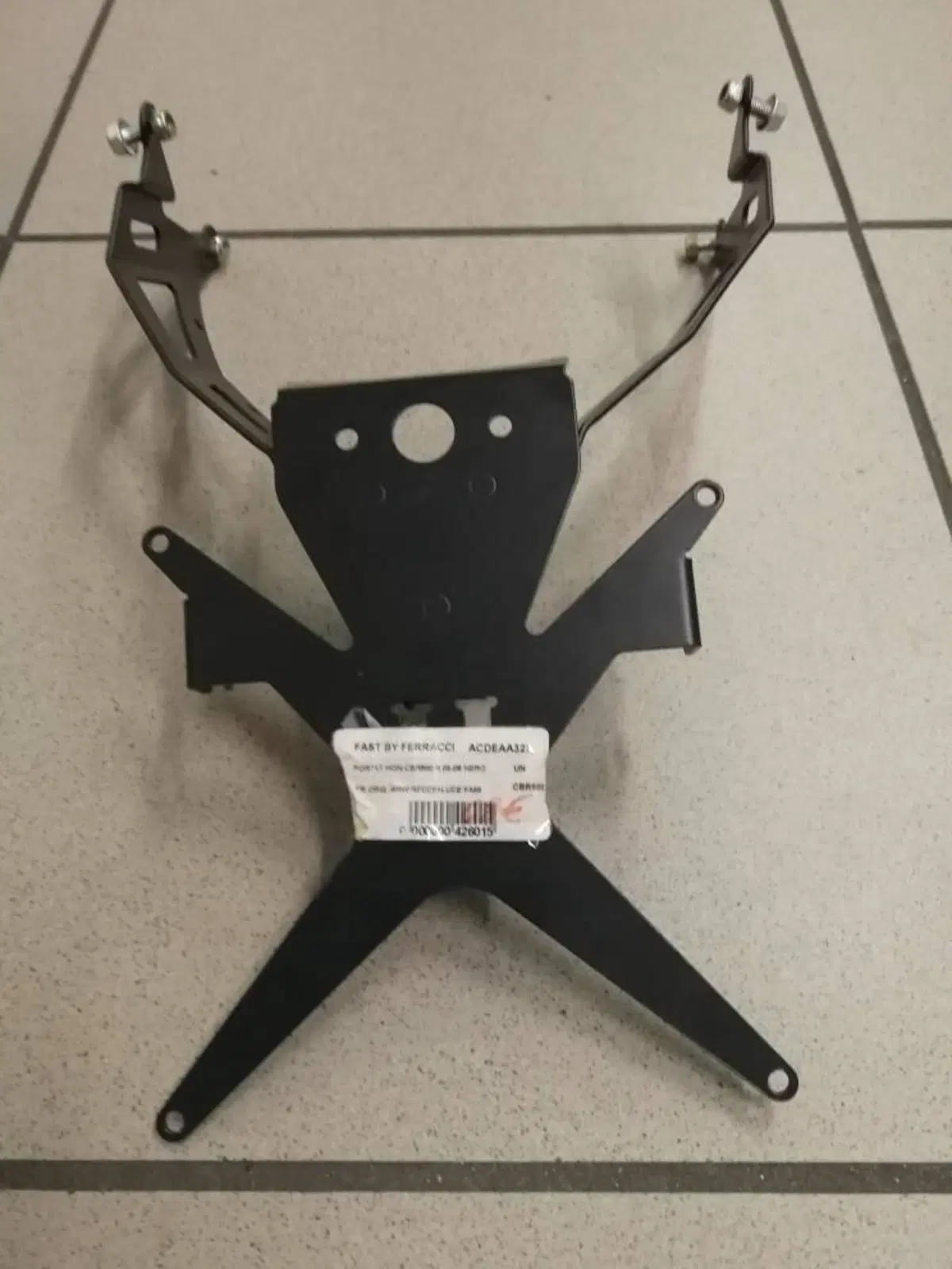 PORTA TARGA HONDA CBR 600 R '05/'06 Ferracci (4)