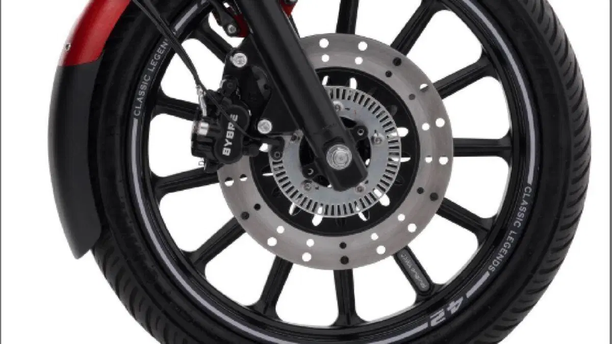 Jawa “42” 2021.  Nuova versione café racer (5)