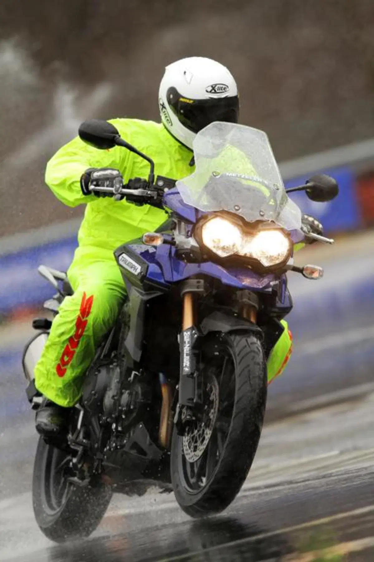 Test Metzeler Tourance Next. Il nuovo pneumatico maxi enduro vince anche sul bagnato  (7)