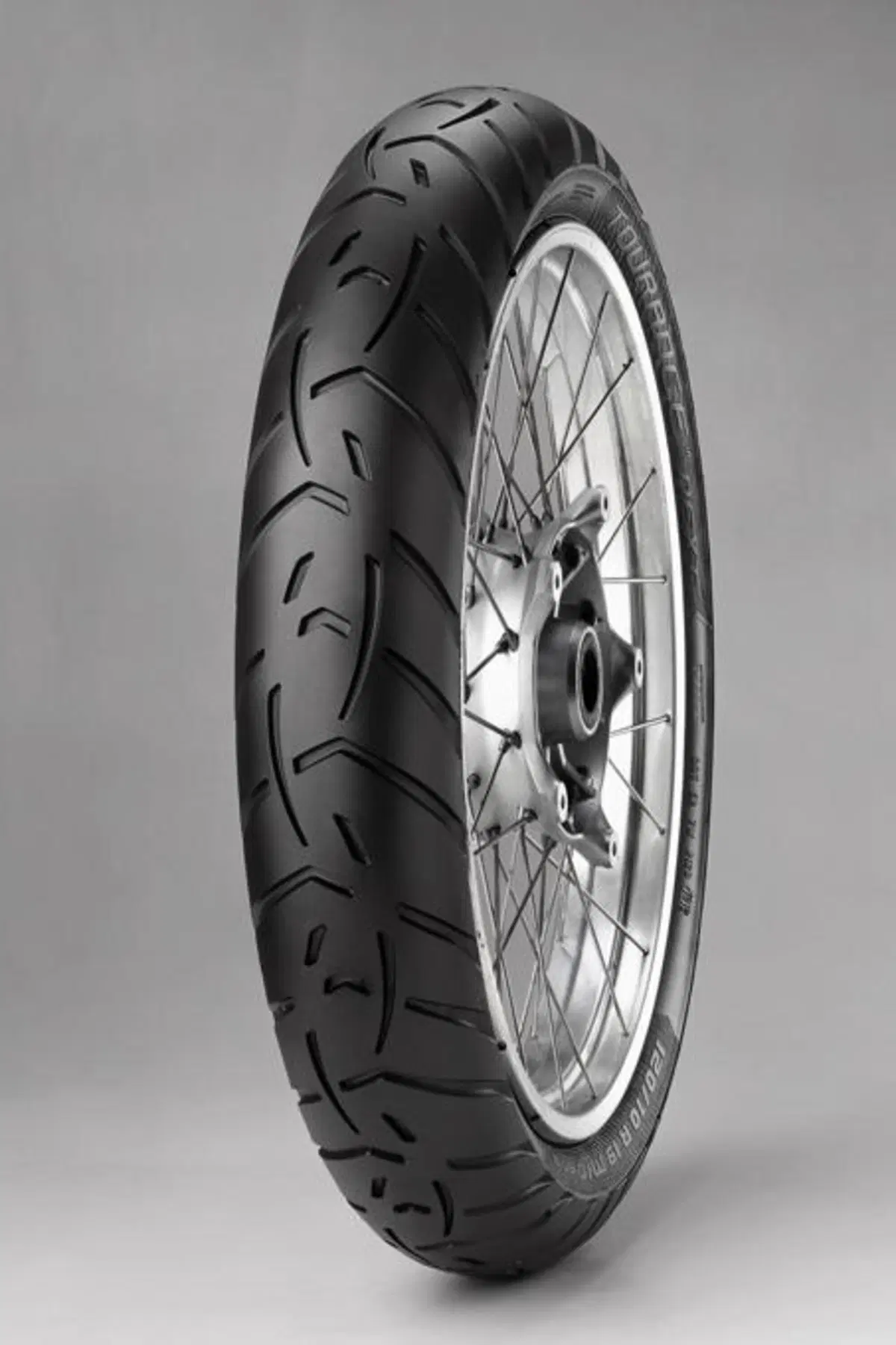 Test Metzeler Tourance Next. Il nuovo pneumatico maxi enduro vince anche sul bagnato  (16)