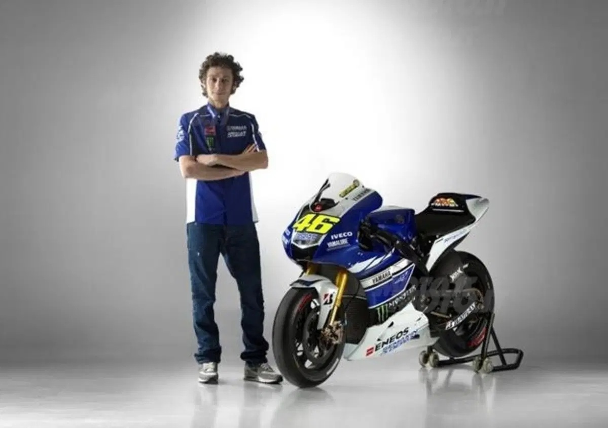 Rossi: "Il mio obiettivo &egrave; andare forte come Lorenzo"