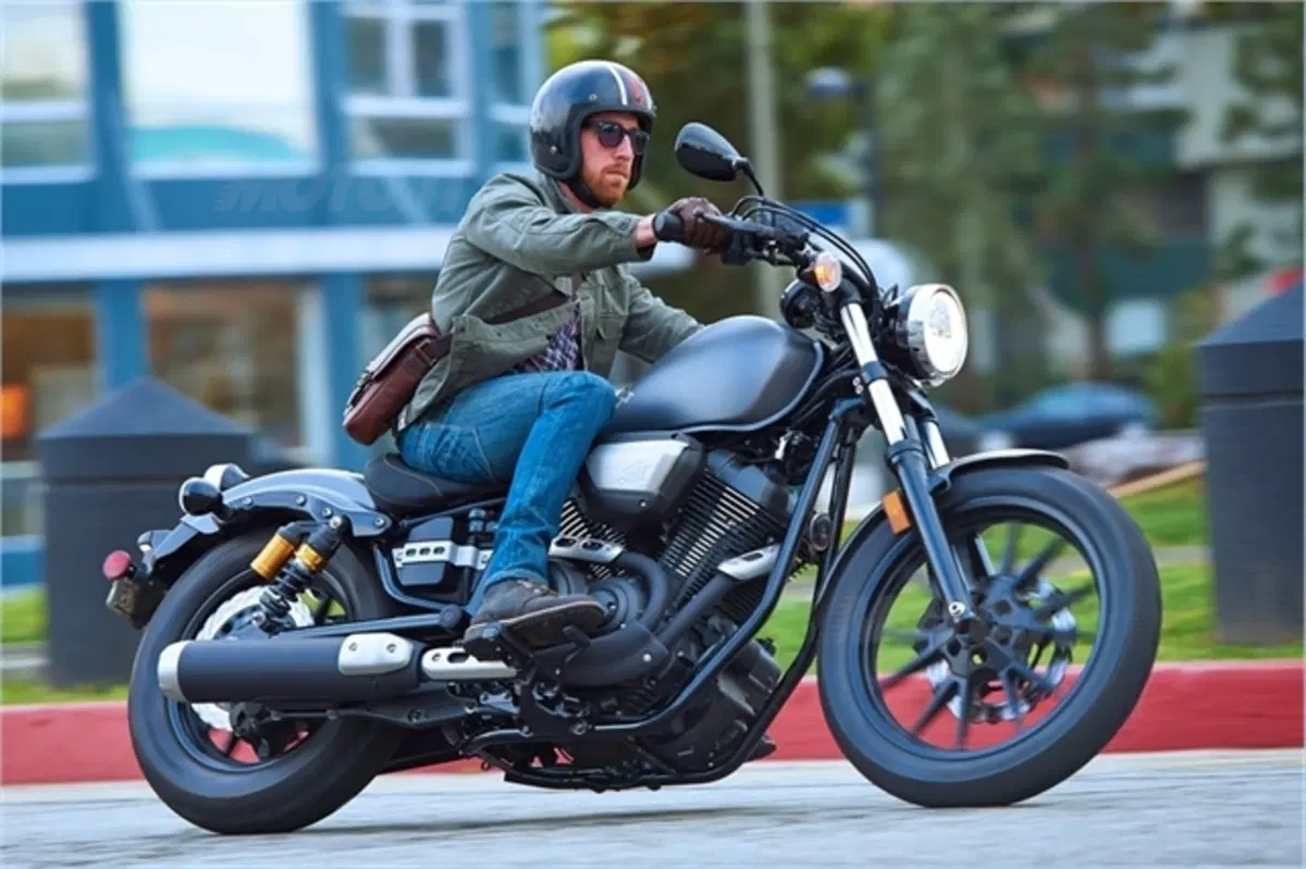 Yamaha: due custom per il mercato USA (19)