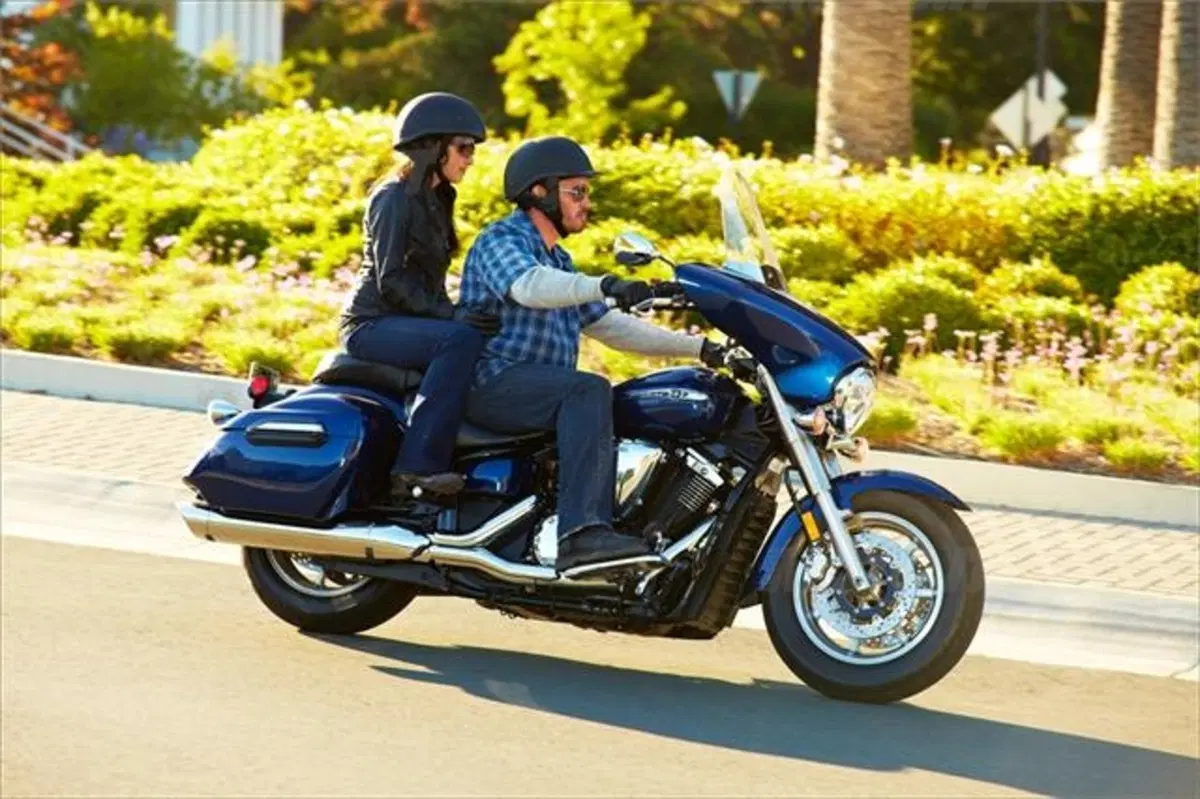 Yamaha: due custom per il mercato USA (24)