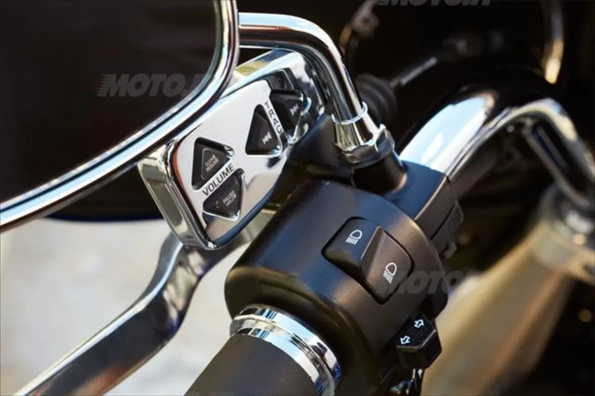Yamaha: due custom per il mercato USA (29)