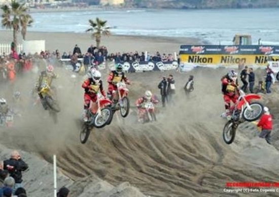 Prima tappa del Supermarecross a Bibione 