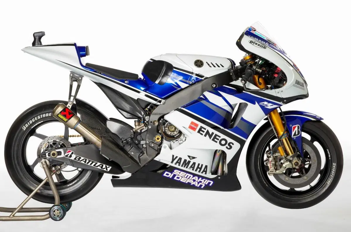 La storia della Yamaha M1 in venti immagini [GALLERY] (11)