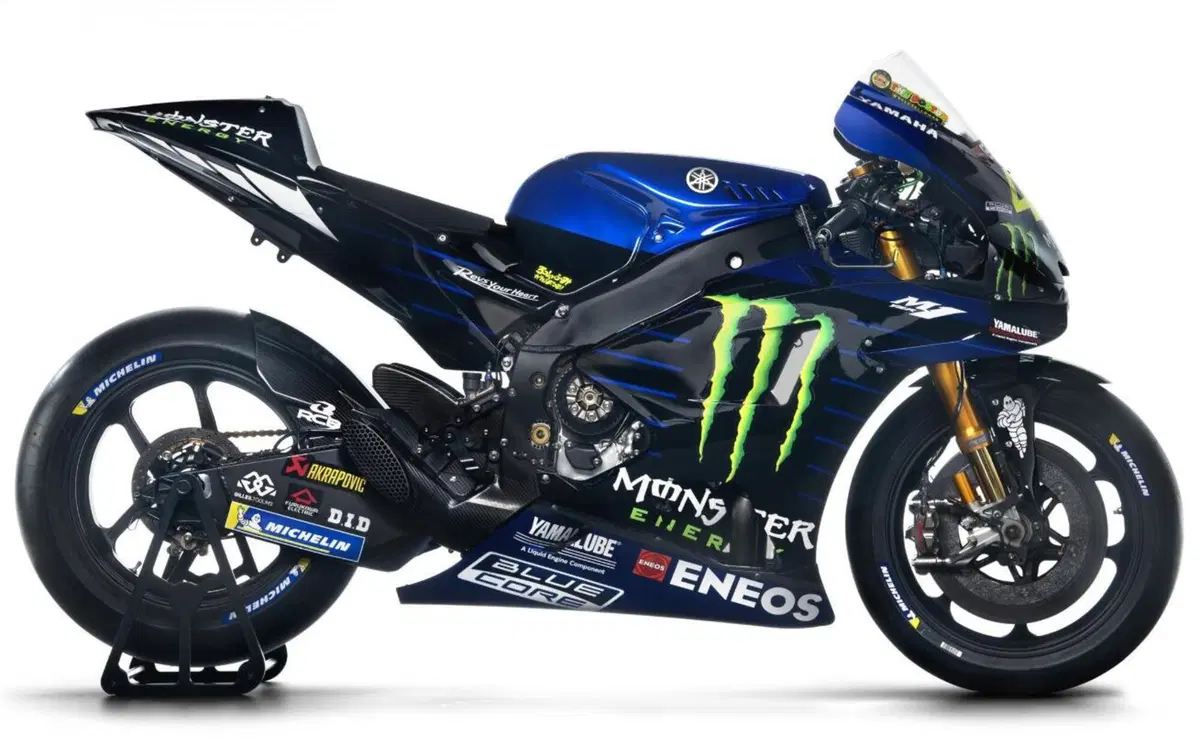 La storia della Yamaha M1 in venti immagini [GALLERY] (18)