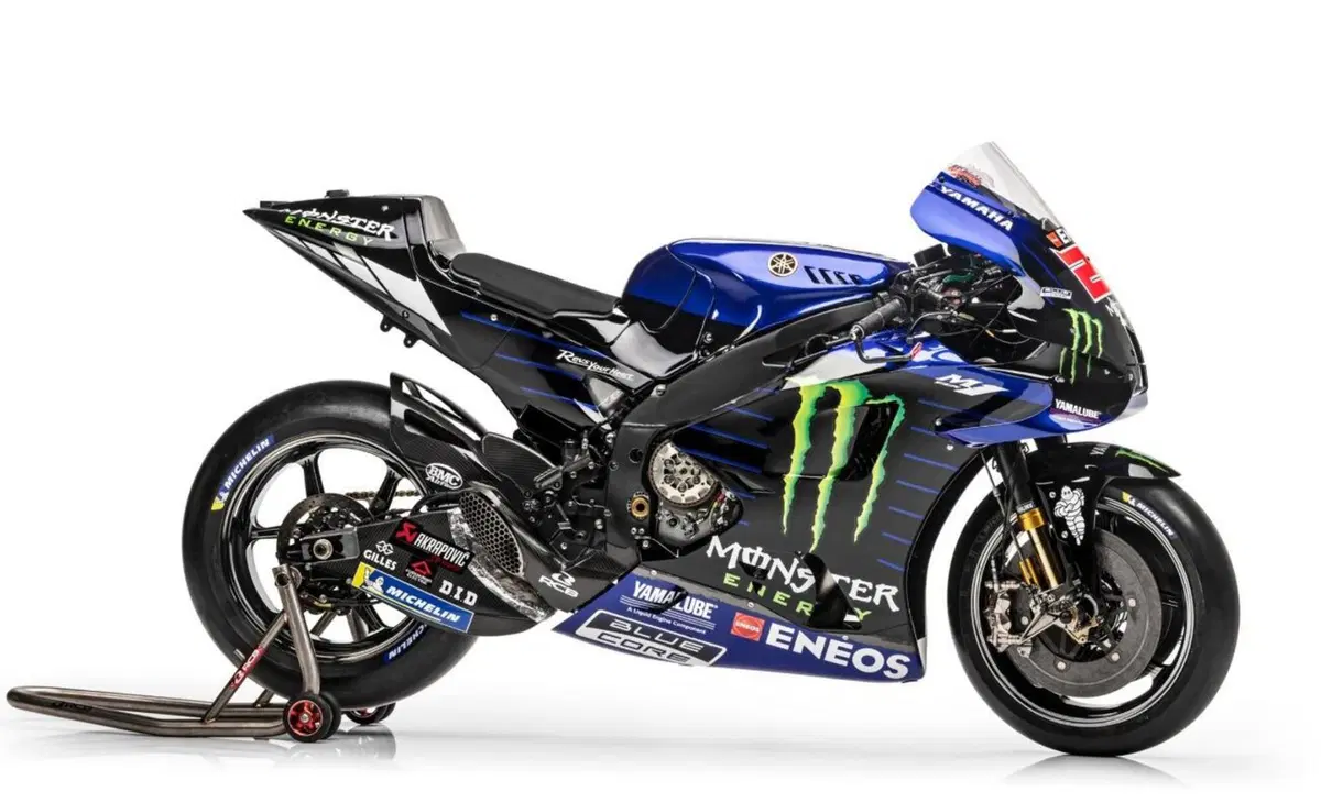 La storia della Yamaha M1 in venti immagini [GALLERY] (20)