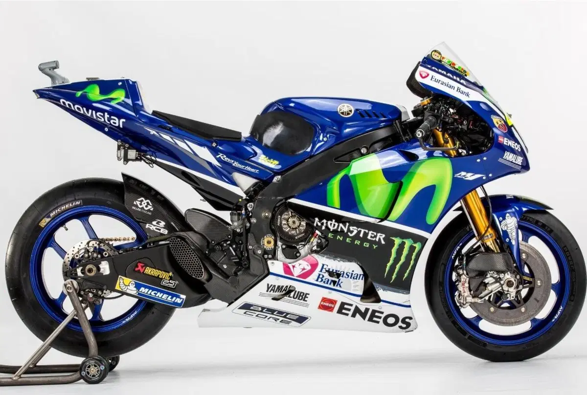 La storia della Yamaha M1 in venti immagini [GALLERY] (15)