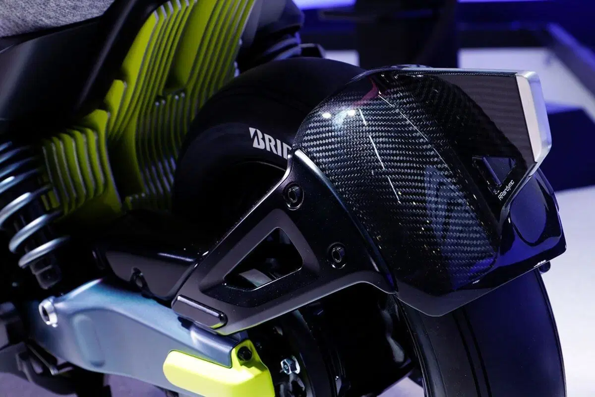 Yamaha E01. Dal concept al modello di serie? Il nome c'è (17)