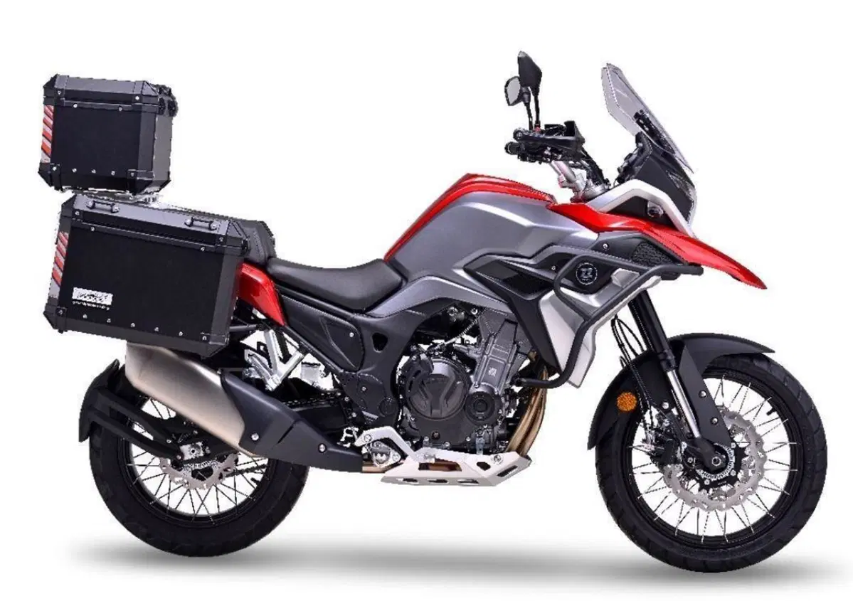 Colove 800X, l'Adventure un po' Ténéré 700 e un po' KTM 790 (2)