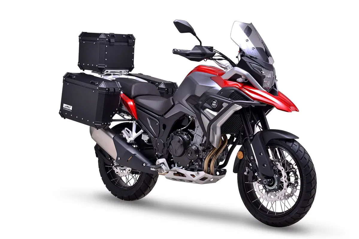 Colove 800X, l'Adventure un po' Ténéré 700 e un po' KTM 790