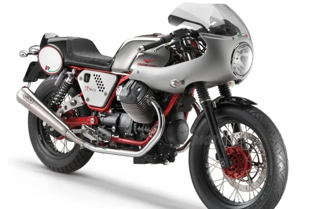Il kit Record per Moto Guzzi V7 Racer