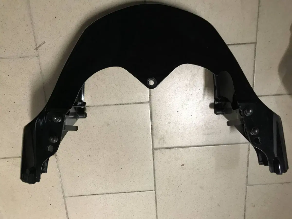 Honda Cupolino ant nero Raiden 125 -VV (2)