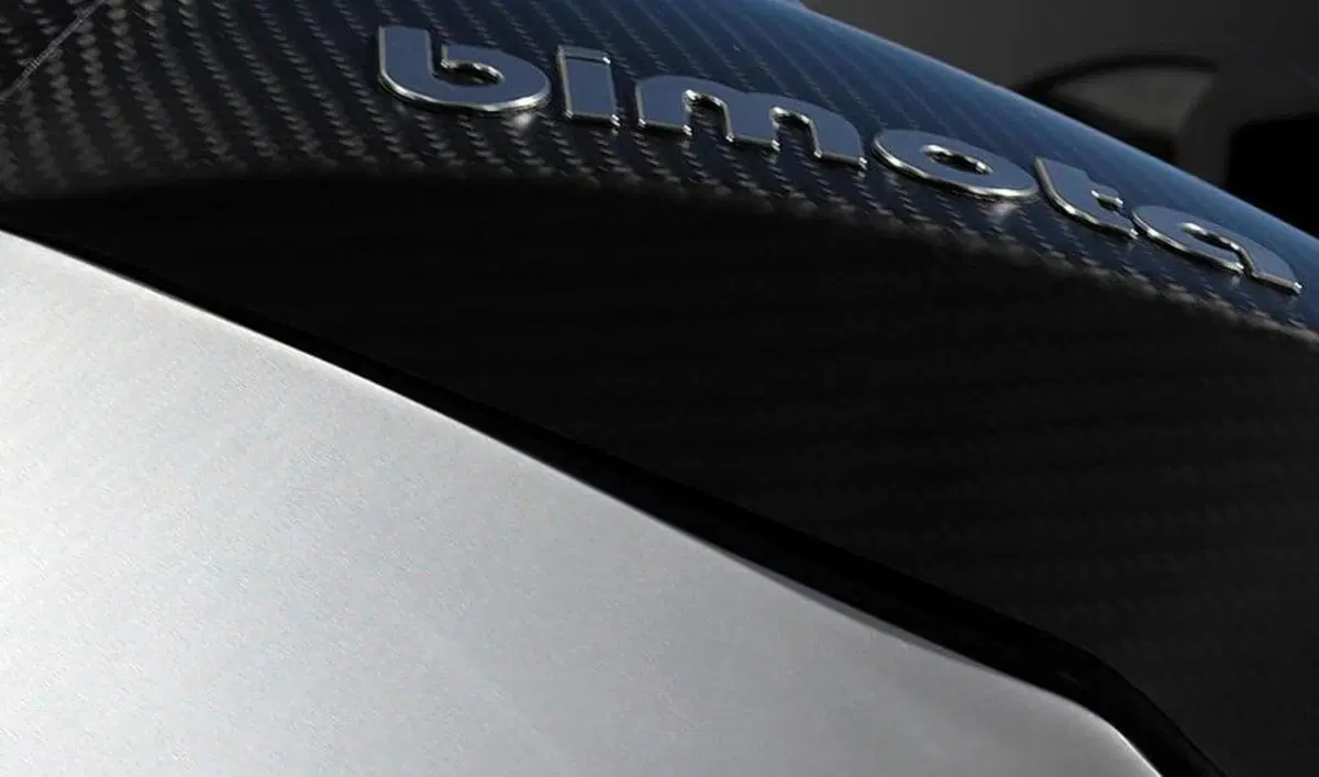 Bimota, prime immagini della Tesi H2 Carbon (8)