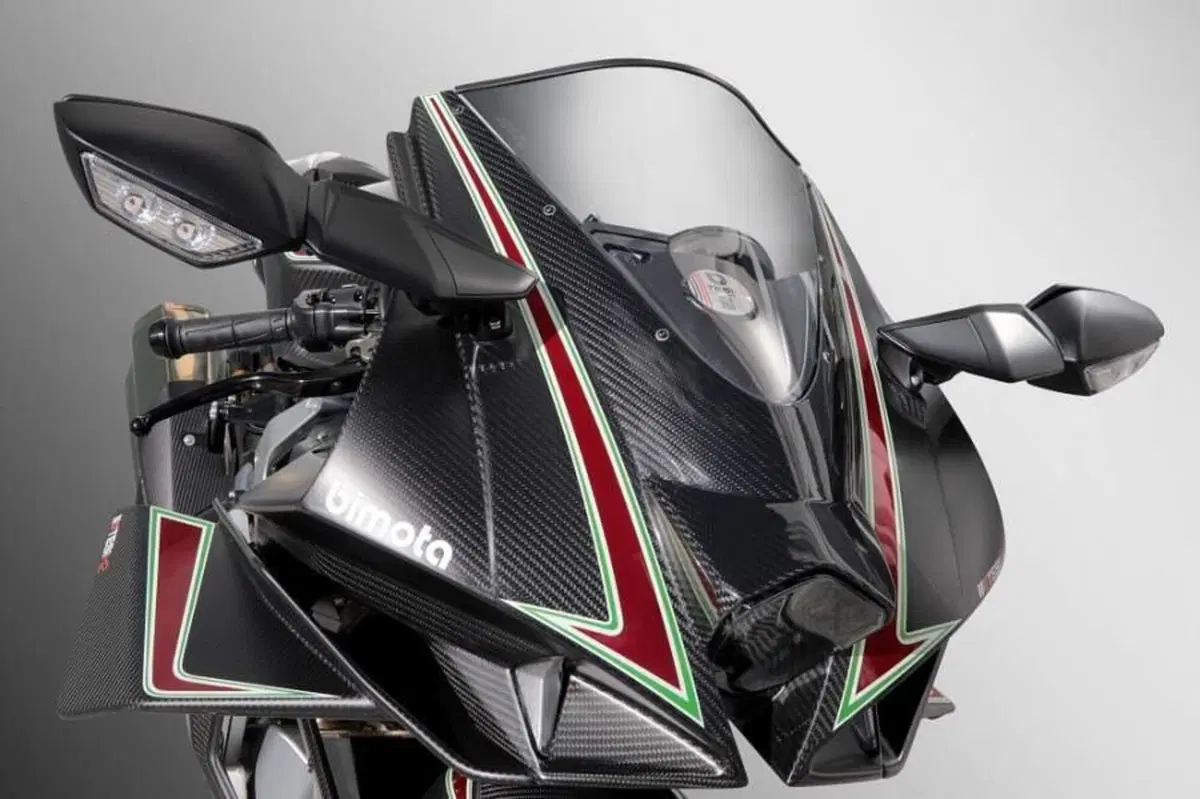 Bimota, prime immagini della Tesi H2 Carbon (5)