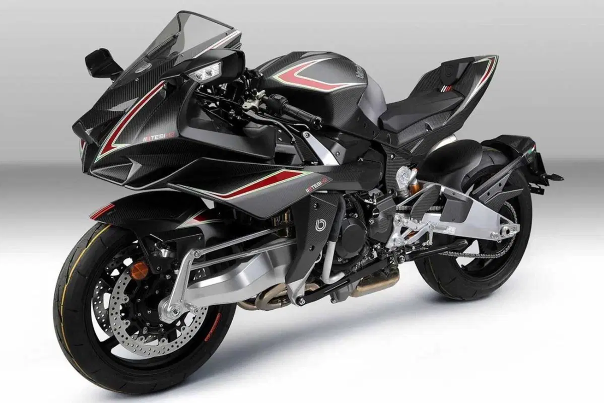 Bimota, prime immagini della Tesi H2 Carbon (3)