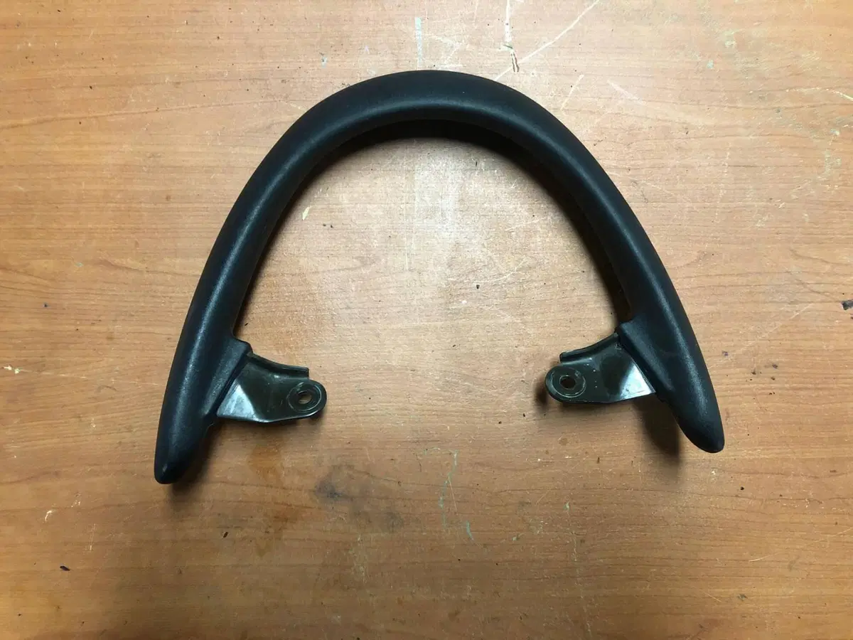 Maniglione posteriore Suzuki SV 650 S '99-'02 (2)