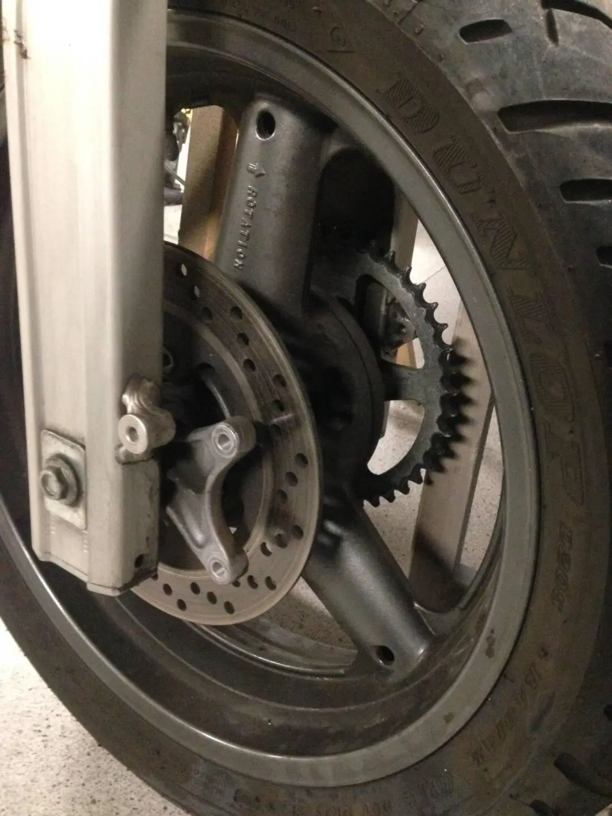 Mono forcellone Suzuki SV 650 S '99-'02 (2)