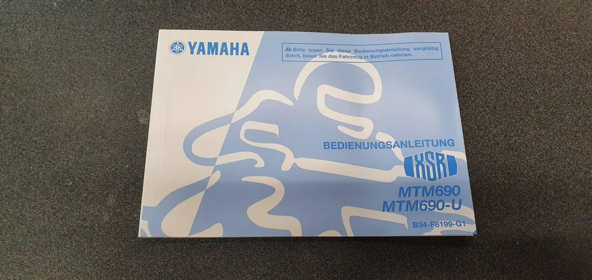 USO E MANUTENZIONE MANUALE YAMAHA XSR 900