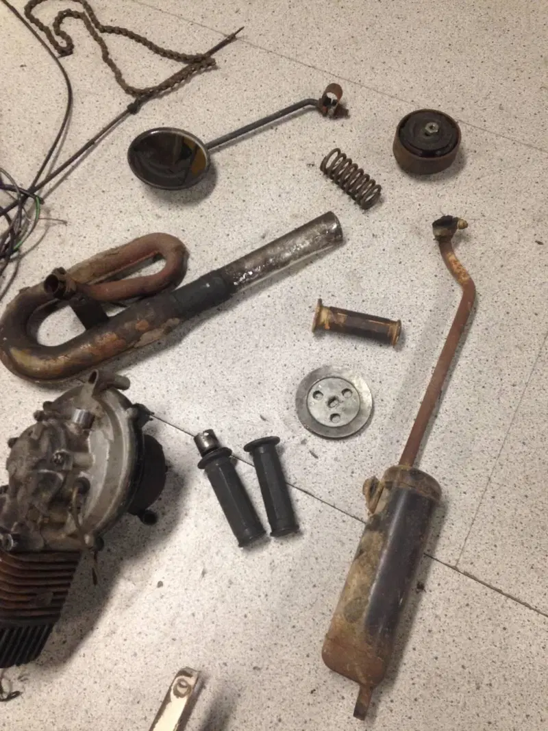 Pezzi in blocco Ciao Piaggio (7)