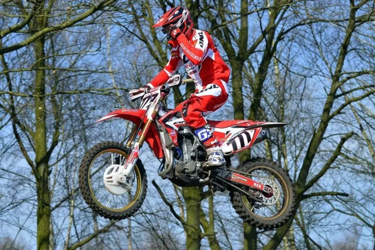 Motocross. Cairoli e Herlings vincono il GP d’Olanda (8)
