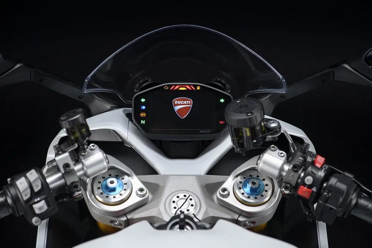 Ducati SuperSport 950 S 2021 (22)