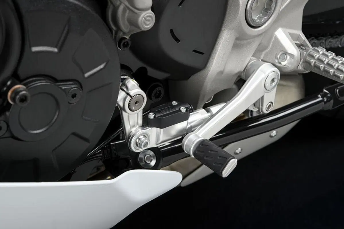 Ducati SuperSport 950 S 2021 (23)