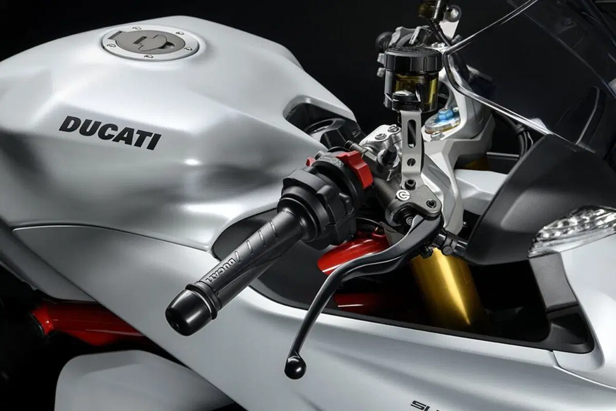 Ducati SuperSport 950 S 2021 (26)