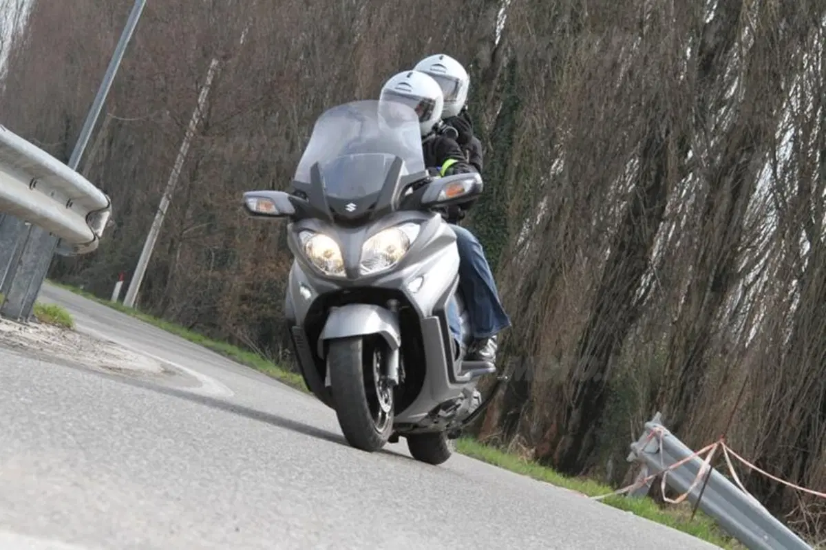 Il nuovo Suzuki Burgman 650 provato dai lettori di Moto.it (7)