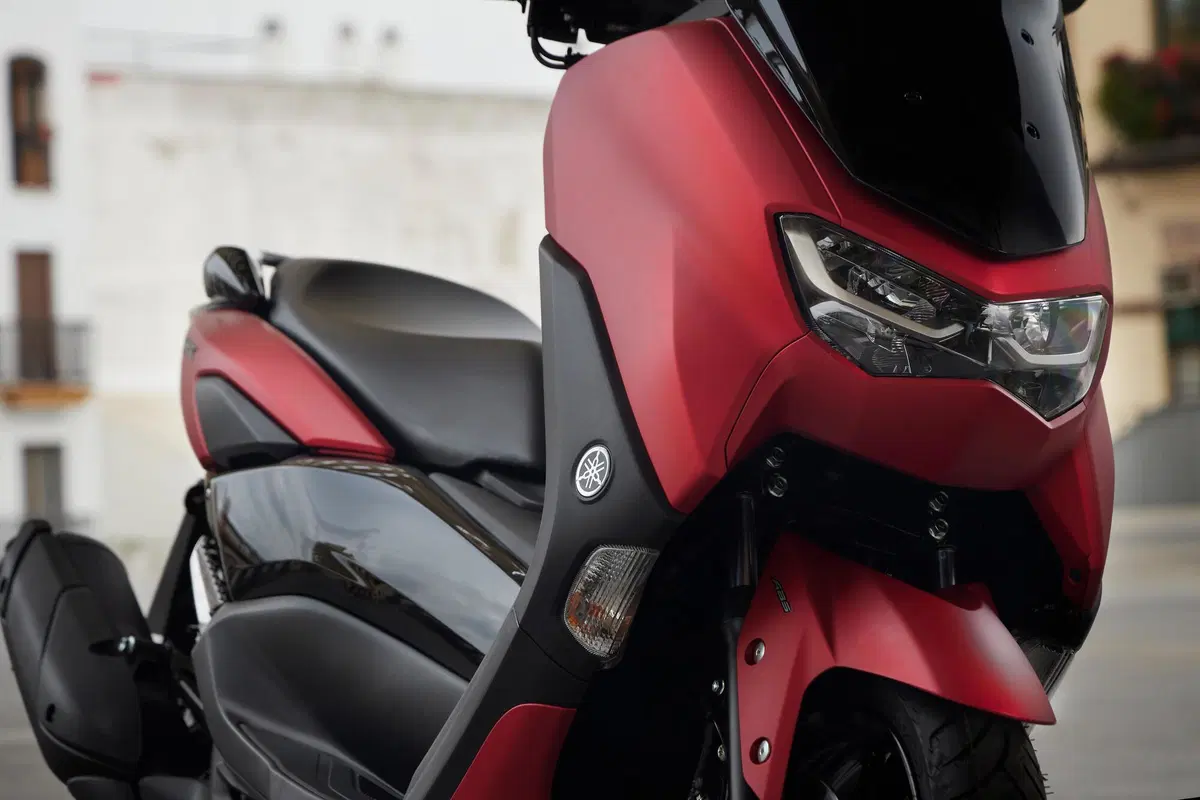 Yamaha NMAX 125 (14)