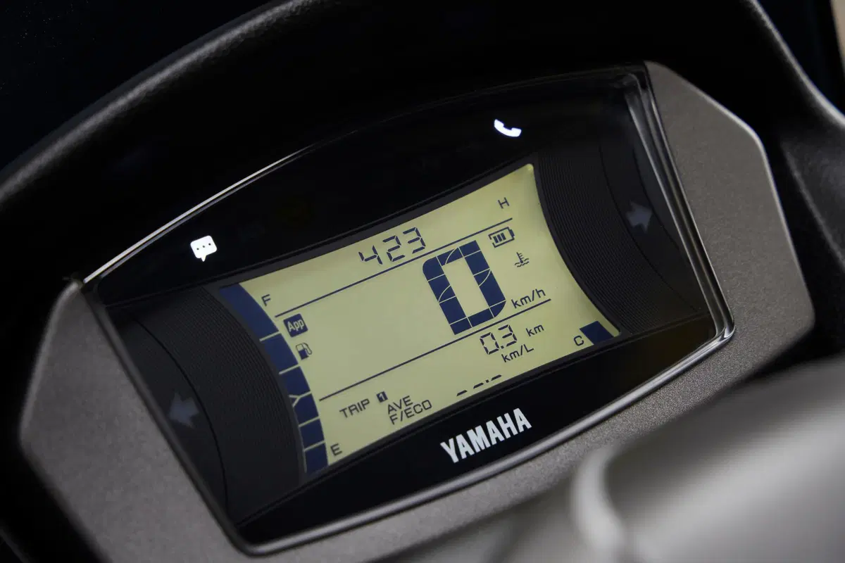 Yamaha NMAX 125 (15)