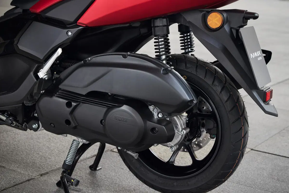 Yamaha NMAX 125 (20)