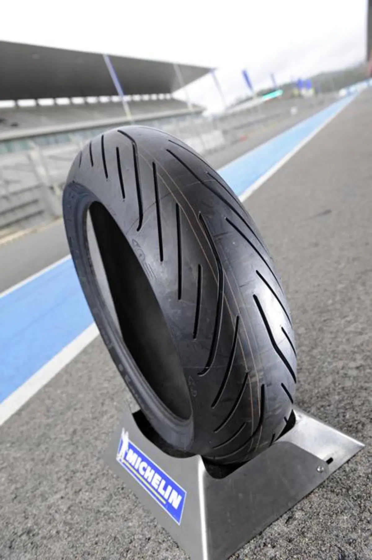Michelin Pilot Power Supersport e Pilot Power 3 (2)