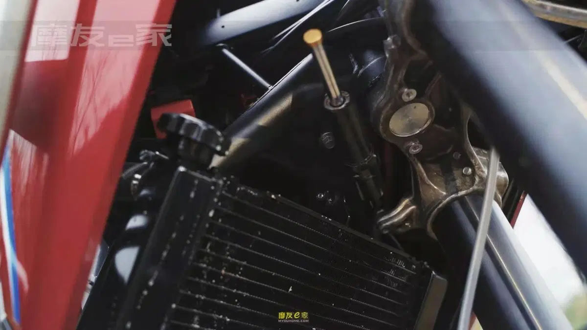 L'Africa Twin 500 è fatta in Cina e si chiama Hengjian Dahaidao (17)