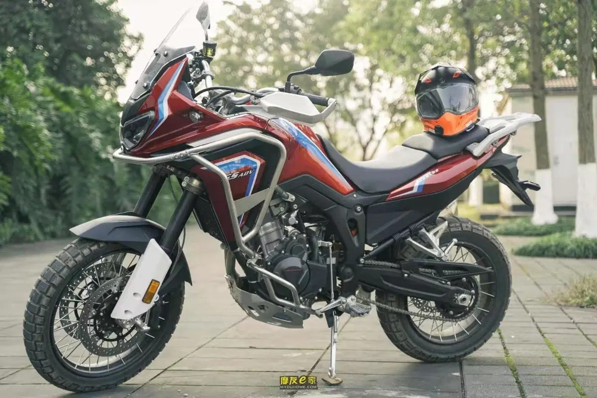 L'Africa Twin 500 è fatta in Cina e si chiama Hengjian Dahaidao (2)