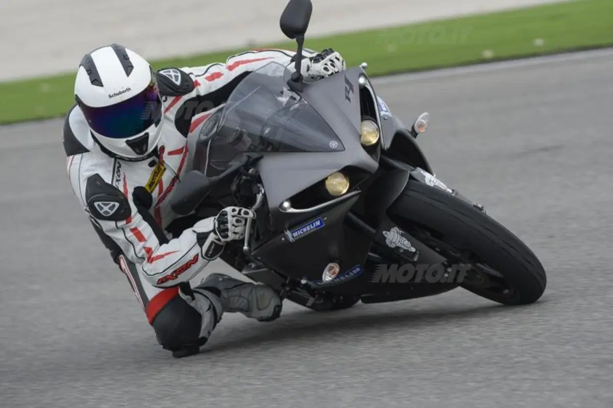 Michelin Pilot Power Supersport e Pilot Power 3 (14)